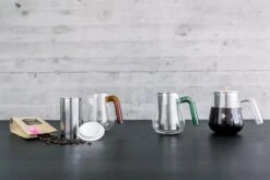 Carl Henkel Kaffeekanne X-TRACT-BREW ARCA, Amber Handle -Leonardo Shop Arca Ambiente2