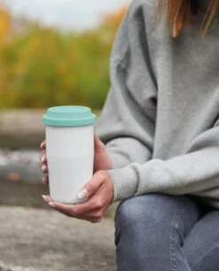 ASA Thermobecher Cup & Go In Weiß -Leonardo Shop Cup and go white Haende